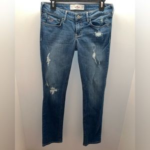 Hollister 7R Distressed Blue Jeans